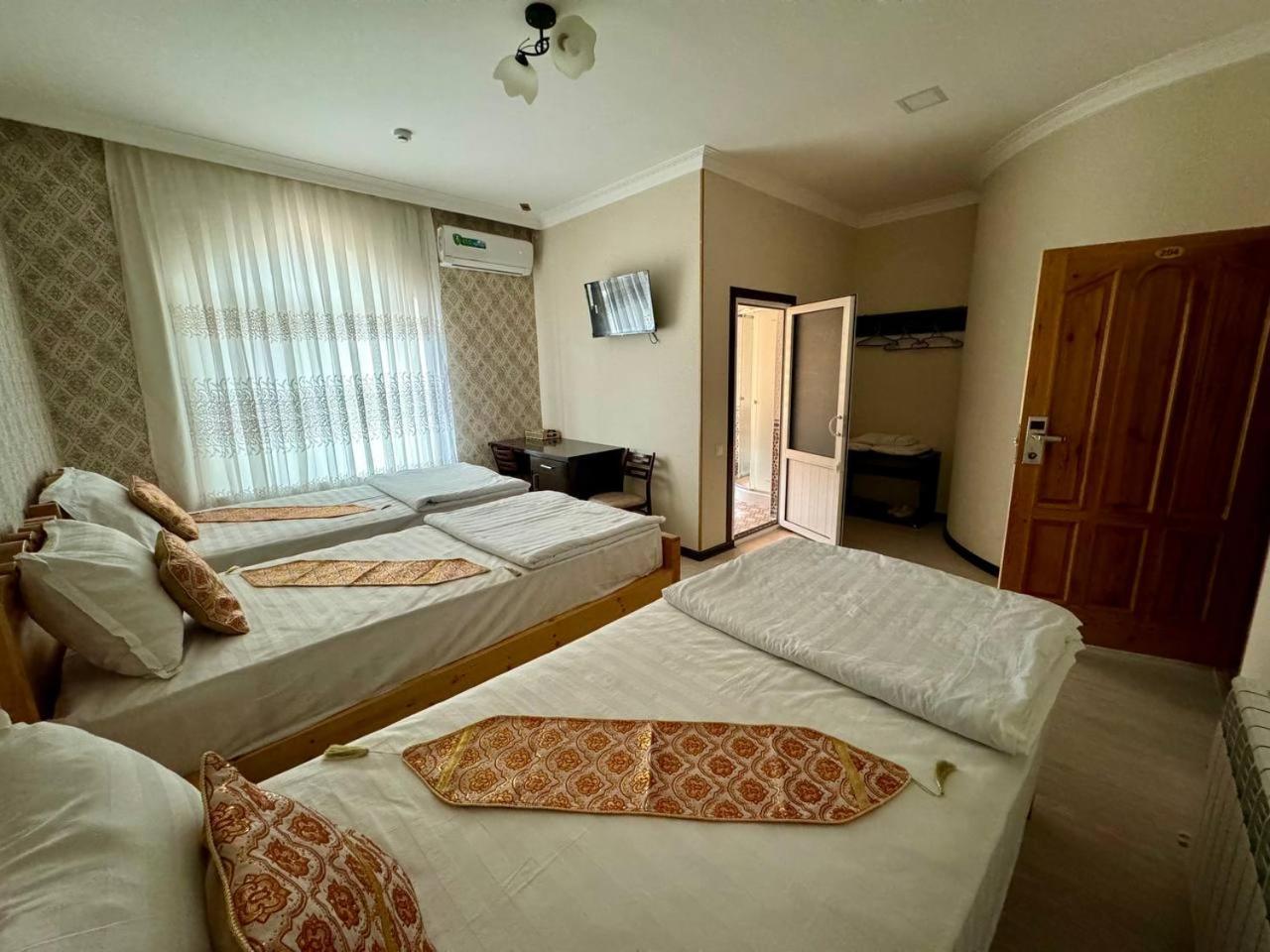 Qamar Hotel บูคารา ภายนอก รูปภาพ