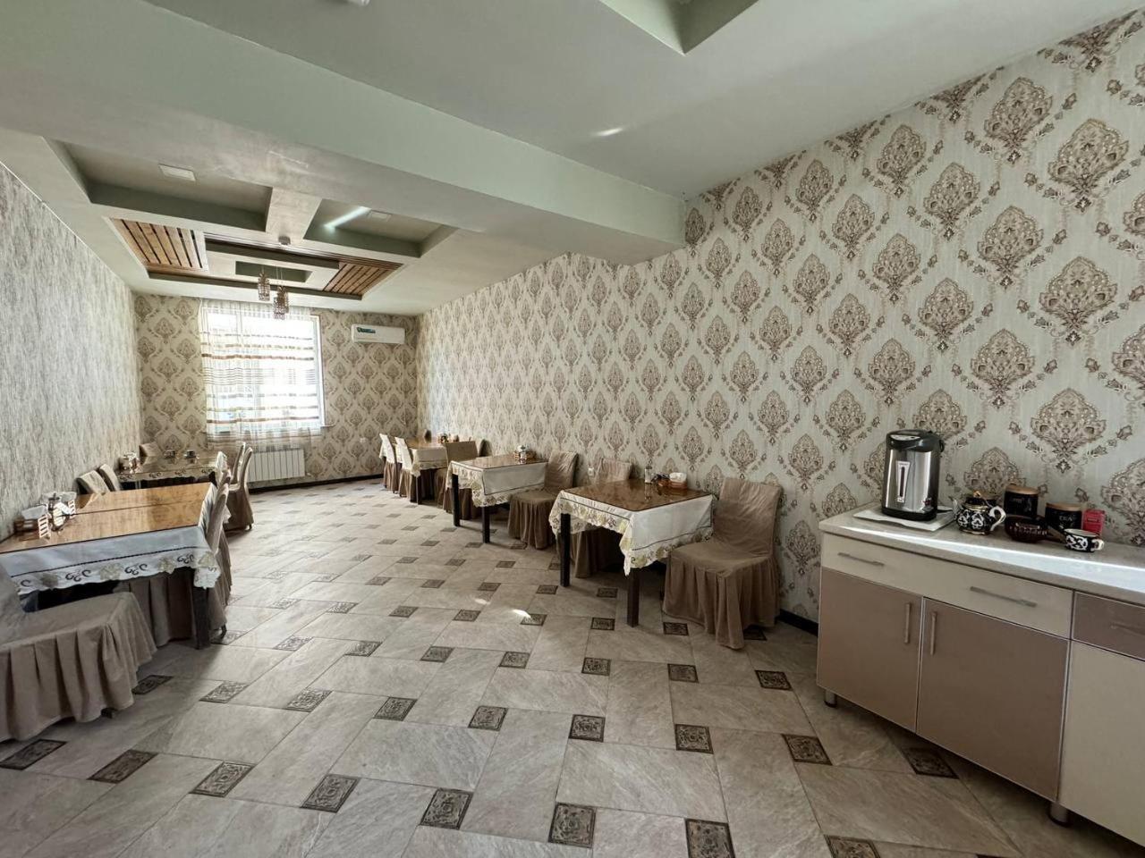 Qamar Hotel บูคารา ภายนอก รูปภาพ
