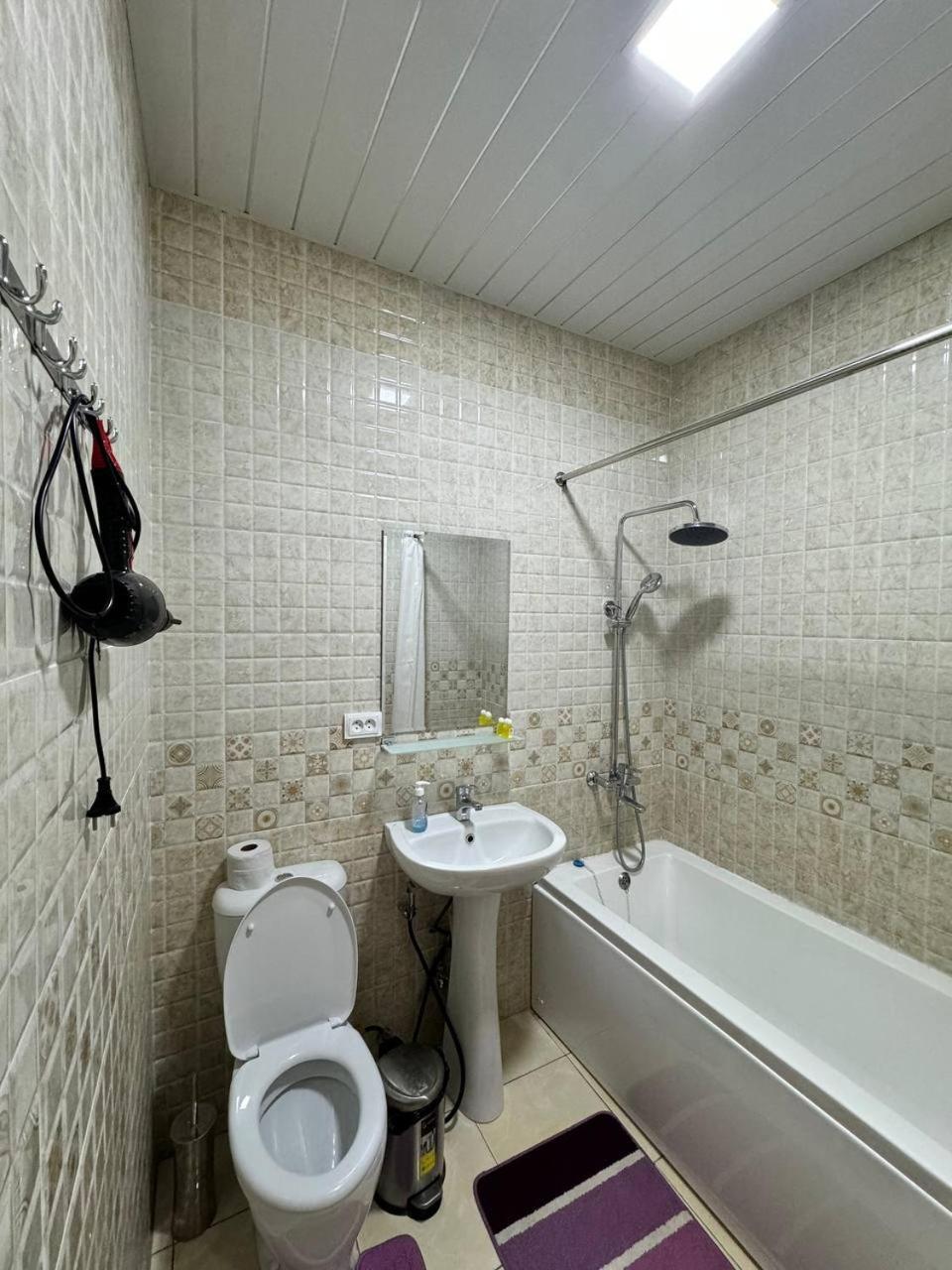 Qamar Hotel บูคารา ภายนอก รูปภาพ