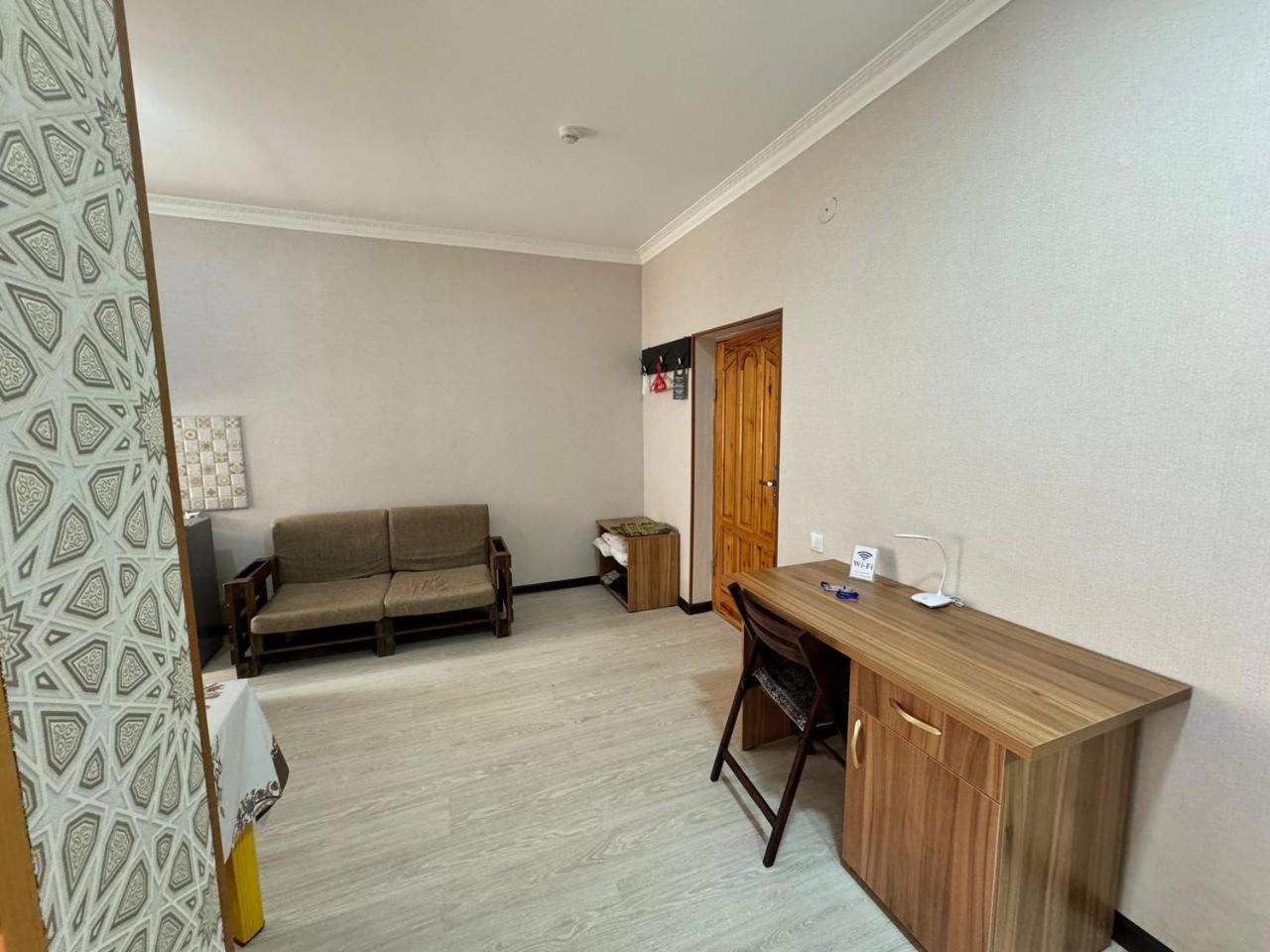 Qamar Hotel บูคารา ภายนอก รูปภาพ